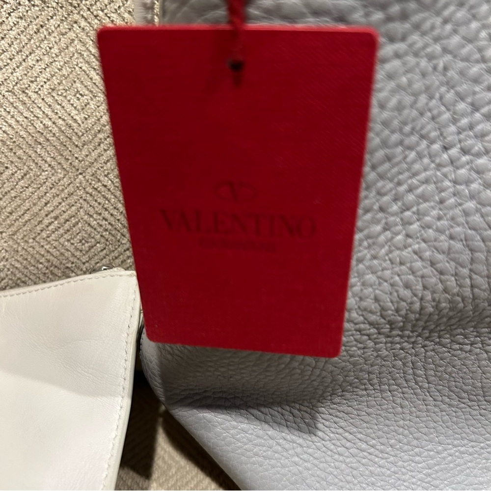 Valentino Garavani Rockstud calf leather tote bag made in Italy - Picture 14 of 16